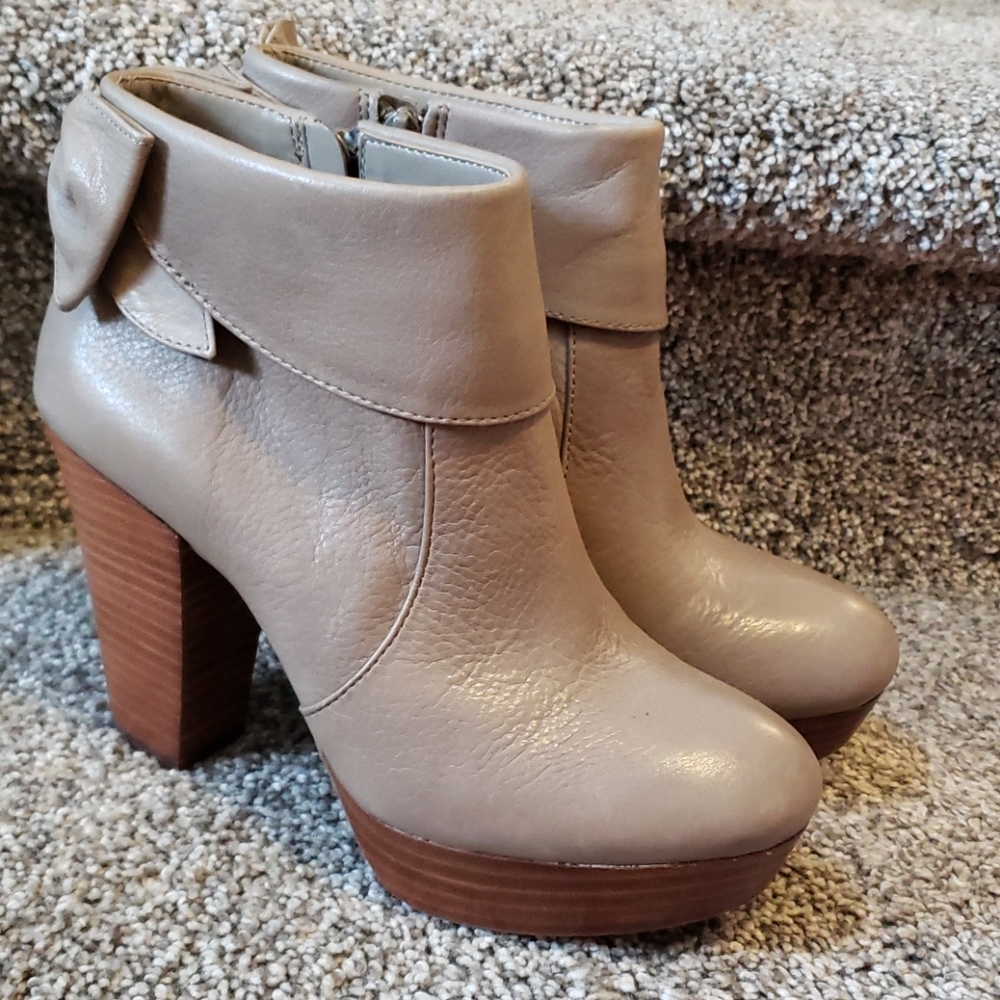 GB heels